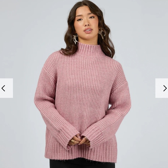 🎁Philosophy Soft sweater - New🎁 - Picture 2 of 7